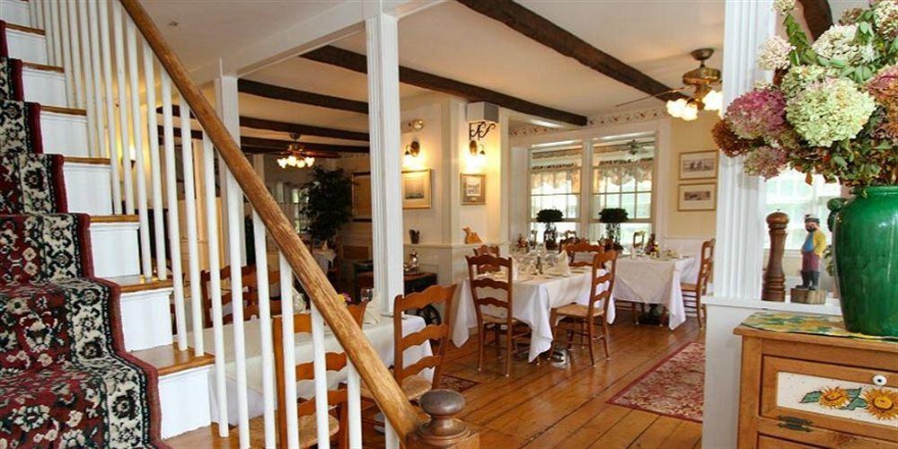 Youngtown Inn Lincolnville Exterior photo